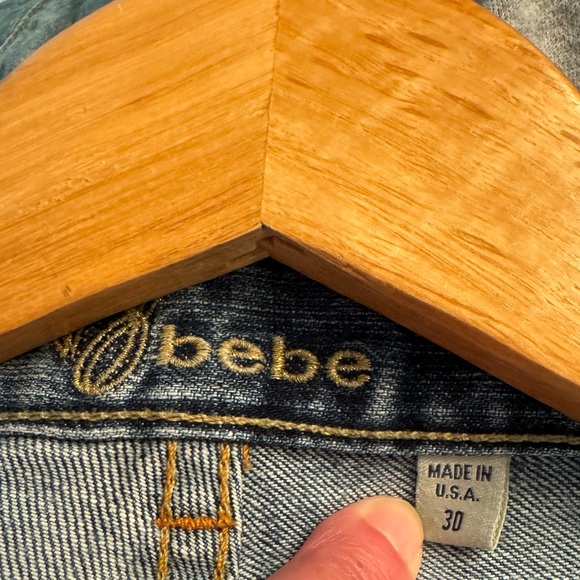 Bebe vintage size 30 studded bootleg embellished denim jeans distressed like new - Picture 4 of 6